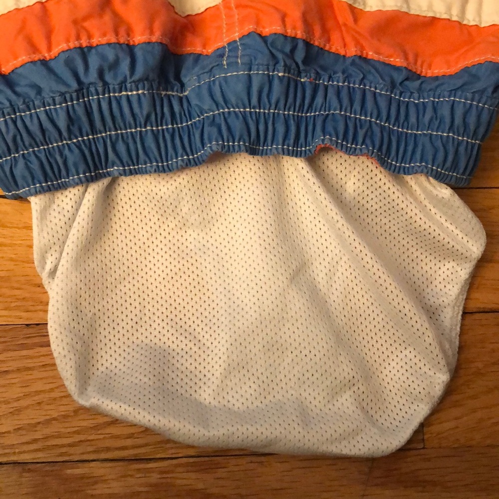 Captain America Swim Shorts & Rash Guard, 2T - Picture 11 of 12